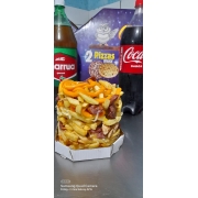 Torre de Batatas: Torre de batatas Média - batatas, calabresa,frango e queijo