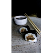 Makimono: Filadélfia skin (10 UNIDADES) - Arroz, cream cheese, pele de salmão grelhado enrolado em alga marinha