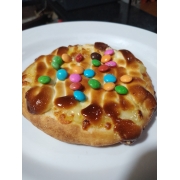 Doce: ESFIHA CHOCOLATE BRANCO c/ CONFETES - CHOCOLATE BRANCO