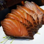 Sashimi (05 Unidades): Black Salmon (05 Unidades) - Sashimi de Salmão Negro