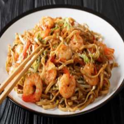 Yakisoba: Yakisoba Camarão - Yakisoba | Meia (Ingredientes: Yakisoba)