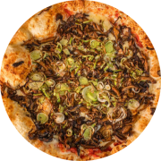 Tradicionais: Funghi - Pizza Grande (Ingredientes: Alho Poró, Mix de Cogumelos, Molho da Casa Com Tomates Pelados, Muçarela)