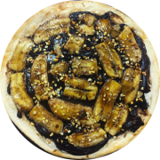 Doces: Banana Especial - Pizza Pequena 25cm (Ingredientes: Açúcar Mascavo, Amendoim, Banana, Cobertura de Chocolate da Casa)