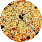 Premium: Escondidinho de carne seca - Pizza Grande 35cm (Ingredientes: Azeitona, Carne Seca, Catupiry, Cebola, Molho de Tomate, Mussarela, Orégano, Parmesão)