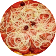Tradicionais: Calabresa - Pizza Grande 35cm (Ingredientes: Azeitona Preta, Calabresa, Cebola, Molho de tomate caseiro, Orégano)