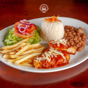 ALMOÇO PRIME: Marmita Frango a Parmegiana - Almoço Executivo Prime (Ingredientes: Arroz, feijão, frango a parmegiana, fritas, queijo muçarela, salada)