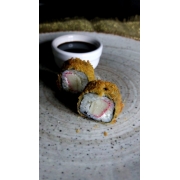Makimono: Hot Kani ( 10 unidades ) - Arroz, cream cheese e kani enrolado em alga marinha empanado na panko