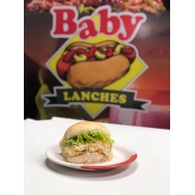 Hambúrguer: X Frango - Hambúrguer (Ingredientes: Alface, Batata Palha, Catupiry, Frango, Hambúrguer, Ketchup, Maionese, Milho, Mostarda, Mussarela, Pão, Presunto, Salada, Tomate)