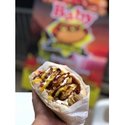 Hot Dogs - Salgados: Dog Completo - Hot Dogs (Ingredientes: Batata Palha, Catchup, Cebola, Farofa, Maionese, Milho, Mostarda, Pão, Queijo, Tomate, Vina)