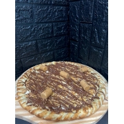 Doces: BANANA COM PAÇOCA - Pizza Doce (Ingredientes: Banana, Chocolate Ao Leite, Paçoca)
