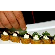 Hot Rolls: Hot Roll 20 und. - Salmão Grelhado, Cream Cheese, Cebolinha, Gergelim e Molho Tarê