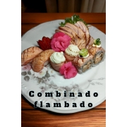 Combinados: Combinado Salmão Flambado - Combos e Combinados (Ingredientes: SALMÃO FLAMBADO)