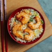 Yakimeshi: Yakimeshi Camarão - Yakimeshi | Pequeno (Ingredientes: Tradicional Risoto Chinês Com Camarões, Ovo, Cenoura e Cebolinha Picada)