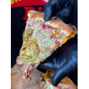 Tradicionais: Bauru - Pizza Grande (Ingredientes: Mussarela, Presunto, Tomate)