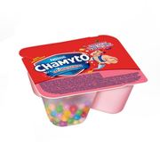 Frios e Laticinios: Iogurte Chamyto de Morango com confeito - Produtos Nestle