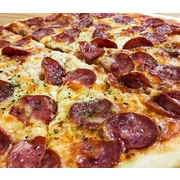 Salgadas: 06-Calabresa - Pizza Grande (Ingredientes: Azeitona, Calabresa, Cebola, Molho, Mussarela, Orégano)