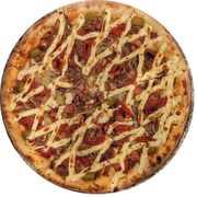 Premium: Calabresa Premium - Pizza Grande (Ingredientes: Alho Torrado, Bacon, Calabresa, Cebola, Finalizada com orégano, Molho, Mussarela, Ovo de Codorna, Requeijão)