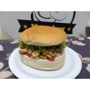 Lanches: X Filé Frango - Lanche (Ingredientes: Alface, Catupiry, Ervilha, Frango, Milho Verde, Ovo, Tomate)