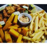Porções: Porção Mista - 400gr de Frango, 360gr de Polenta, 360gr de Mandioca