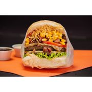 Sanduíches: 11-Triplex do Lula - Sanduíche (Ingredientes: 2 Mussarelas, 2 Ovos, 2 Presuntos, 2 Queijos Prato, 3 Carnes de Boi Artesanal, Alface, Bacon Duplo, Batata Frita, Milho, Molho Barbecue, Molho de Alho, Molho Rosê, Pão, Tomate)