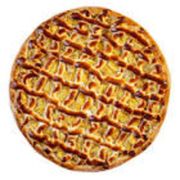 Doces: Banana Nevada - Pizza Média (Ingredientes: Açúcar, Canela, Chocolate Branco, Mussarela, Rodelas de Banana)