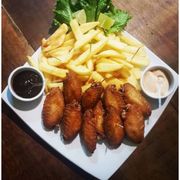 Porções: Tulipa com Fritas)