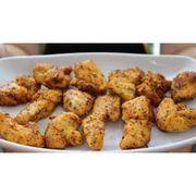 Porções: FRANGO GRELHADO NA CHAPA COM FRITAS COM FAROFA DA - Porção (Ingredientes: 150g frango em cubos.)