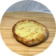 Esfihas Salgadas: Queijo - Esfiha (Ingredientes: Queijo Mussarela)