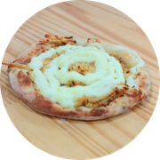 Esfihas Salgadas: Frango com Catupiry - Esfiha (Ingredientes: Coberto Com Catupiry, Frango Desfiado)