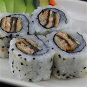 Enrolados: Uramaki Skin Filadelfia 10 und - Uramaki skin( Pele do salmão grelhada) filadelfia