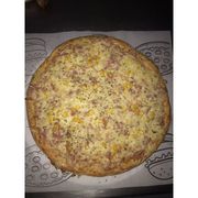 Tradicionais: Mista - Pizza Grande (Ingredientes: Molho, Mussarela, Orégano, Presunto)