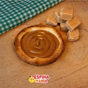 Esfihas Doces: Doce de Leite - Esfiha Doces (Ingredientes: Doce de leite)
