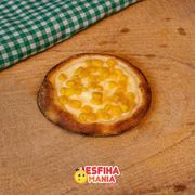 Esfihas especiais: catumilho - Esfihas salgadas (Ingredientes: Catupiry, Milho)
