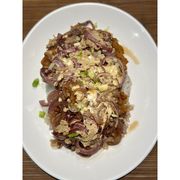 Novidades: katsudon - Arroz coberto por tonkatsu temperado com molho próprioe envolto com ovo bem cozido