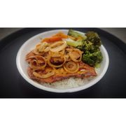 Marmitex Sábado: Filé de Frango Grelhado - Marmitex Sábado (Ingredientes: Arroz, Cebola, Feijão)
