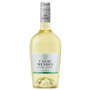 Vinhos Portugueses: Casal Mendes Verde Branco - Vinho Português Verde Branco Meio Seco Casal Mendes 750ml