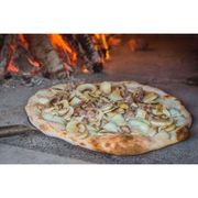 As pizzas tipo italiana: BOSCAIOLA - Pizza INDIVIDUAL 20 Cm /2 Fatias (Ingredientes: Azeitonas, Cogumelos, E UMA BASE DE MUSSARELA, Molho de Tomate, Orégano, Toscana)