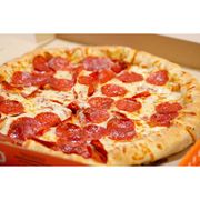As pizzas tipo italiana: PEPERONE especial - Pizza GRANDE 35 Cm / 8 Fatias (Ingredientes: Creme Balsâmico, E UMA BASE DE MUSSARELA, Molho de Tomate, Orégano, Pepperoni)