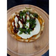 Salgadas: BARBECUE PREMIUM - Esfiha (Ingredientes: Bacon, Cebolinha, Cream Cheese, Frango, Molho Barbecue)