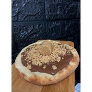 Doces: PAÇOQUITA - Esfiha (Ingredientes: Chocolate Ao leite, Paçoca)