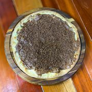 Doces: Pizza de brigadeiro - Pizza Média (Ingredientes: Chocolate, Chocolate Granulado)