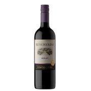 Vinhos: Vinho Concha Y Toro Reservado Merlot 750ml - Um delicioso tinto chileno, elaborado no Vale Central, que traz toda a maciez da casta Merlot, combinada ao aroma de frutas vermelhas maduras com notas de pimenta e tostado. No paladar, taninos suaves e de boa persistência.