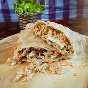 Pastéis Especiais: Frango Passione - Pastel G (Ingredientes: Frango, Palmito, Queijo)