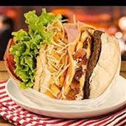 Lanche: Xis Tudo Duplo - Lanche (Ingredientes: 2 Hamburguer 90g, Alface, Bacon 125g, Batata Palha, Calabresa, Coraçãozinho de Frango, Ervilha, frango, Milho, Ovo, Pão, Presunto, Queijo, Tomate)