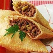 Pastel: Pastel de Carne - Pastel (Ingredientes: Carne Moída)
