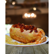 Kikão: Kikão Especial - Kikão (Ingredientes: Bacon em cubos, Batata Palha, Ketchup, Maionese, molho, Mussarela Gratinada, Queijo ralado, Salsicha)