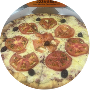 Tradicionais: Bauru - Pizza Grande (Ingredientes: Azeitonas, Fatias de Tomate, Mussarela, Orégano, Presunto)