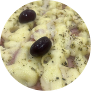 Especiais: Balila - Pizza Grande (Ingredientes: Azeitonas, Cobertura Catupiry, Lombo Canadense, Orégano, Palmito)