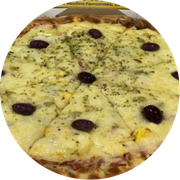 Especiais: Palmito Coberto Com Mussarela - Pizza Grande (Ingredientes: Azeitonas, Cebola, Coberto Com Mussarela, Orégano, Palmito)