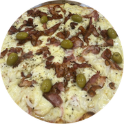 Especiais: Siciliana - Pizza Grande (Ingredientes: Azeitonas, Bacon, Cebola, Champignon, Coberto Com Mussarela, Orégano, Presunto)